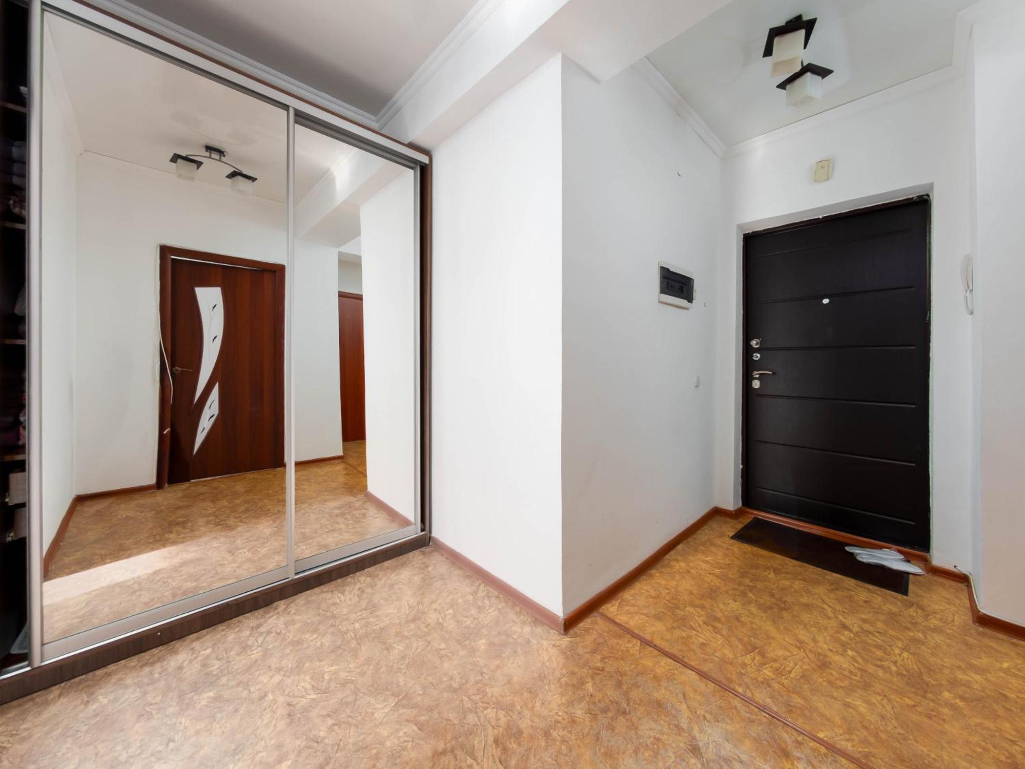 Apartment Оn Makatayeva 5 B 阿拉木图 外观 照片